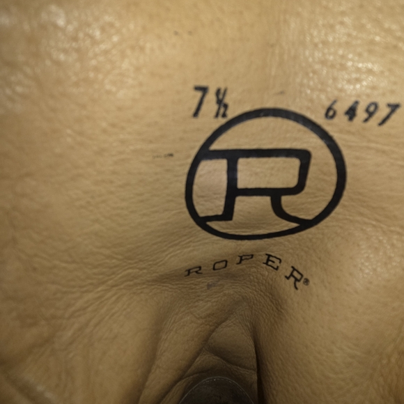 Roper Tan Leather Cowboy Boots - Picture 2 of 10